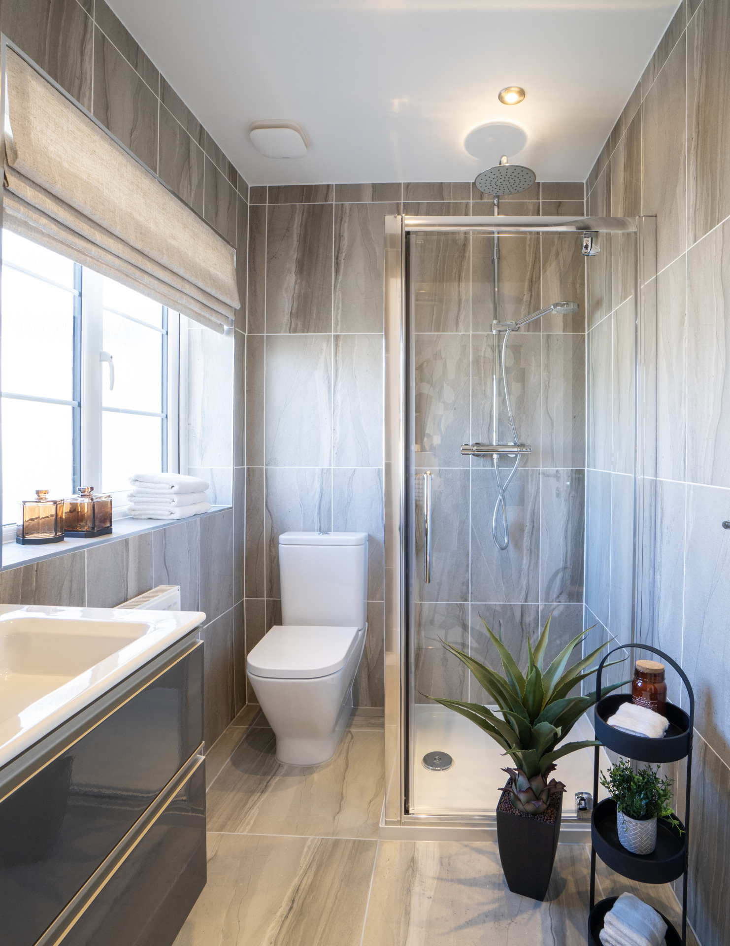 QG Nairn Ensuite 1